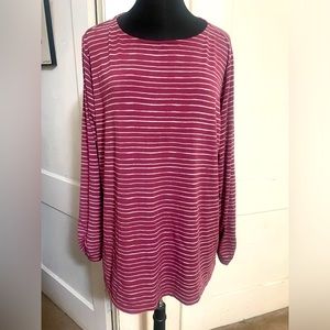 Womens plus size blouse 2X